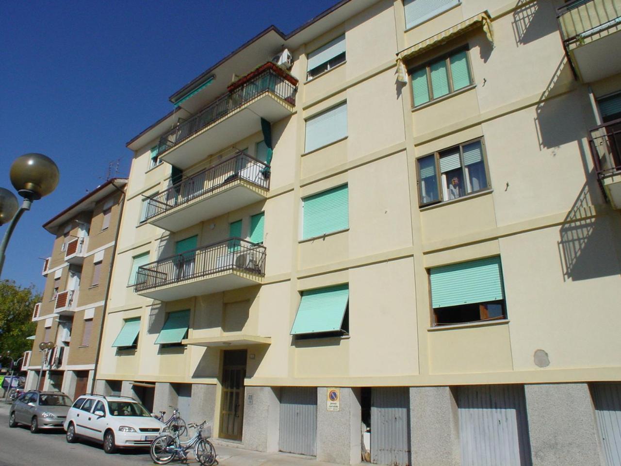 Agata Apartments Grado Eksteriør billede